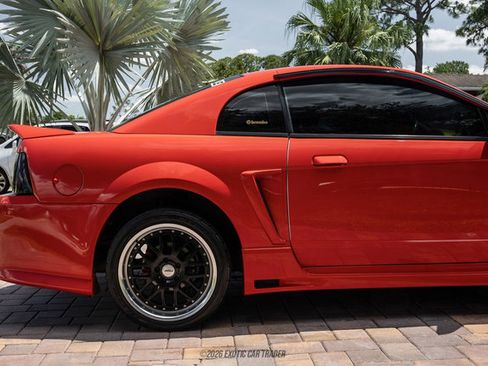Used 2000 Ford Mustang GT RWD image 10