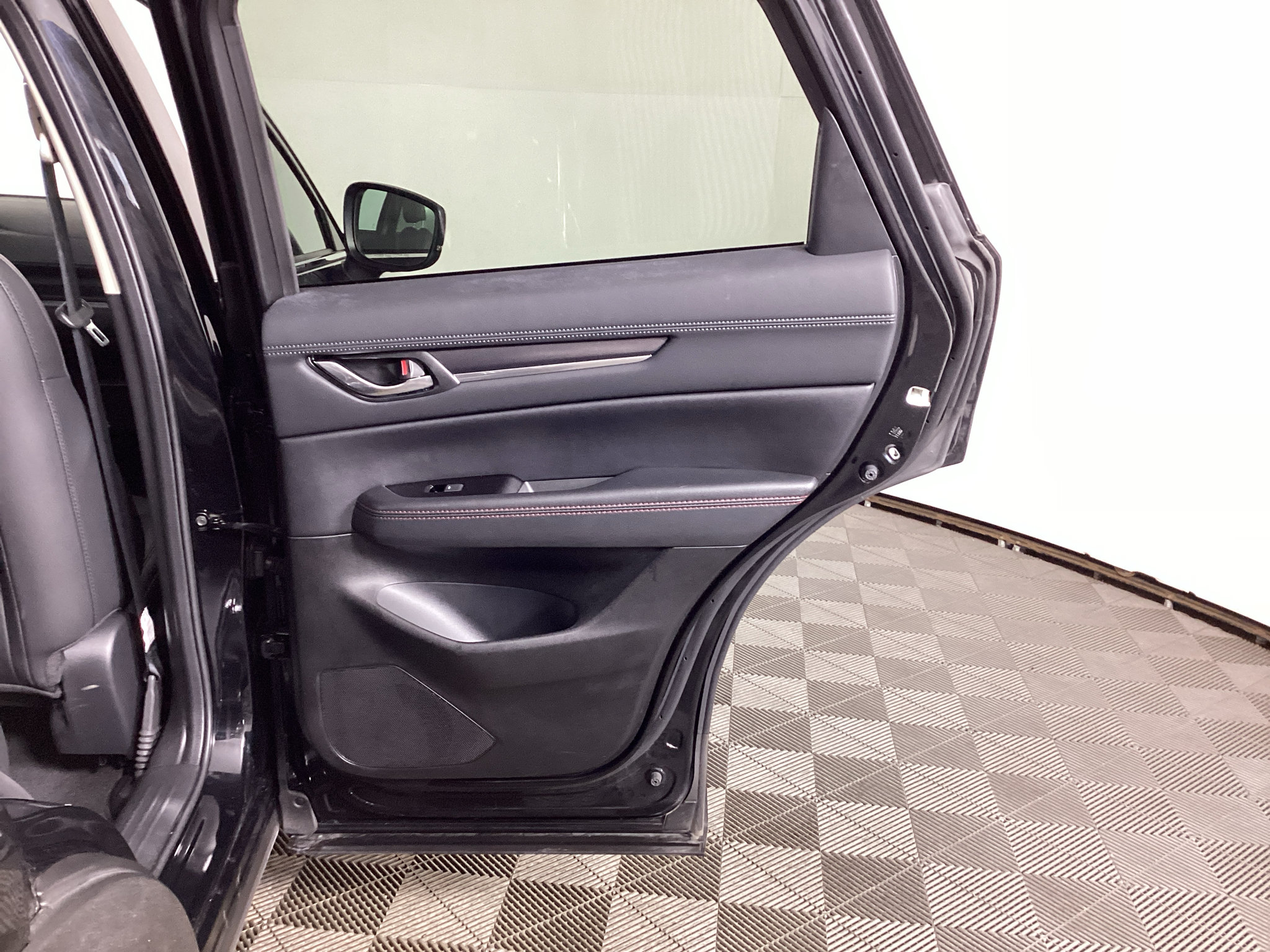 Used 2025 MAZDA CX-5 Carbon Edition AWD/4WD image 10