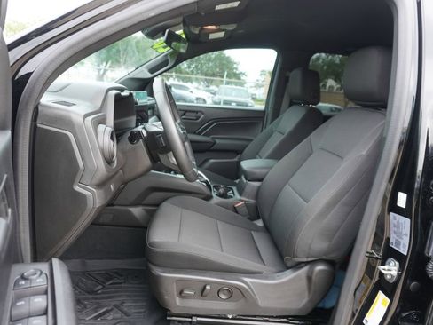 Used 2023 Chevrolet Colorado Trail Boss AWD/4WD image 7