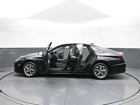 Certified 2023 Hyundai Sonata SEL w/ Winter Weather Package image 42