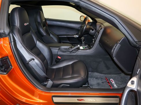 Used 2009 Chevrolet Corvette Z06 w/ Preferred Equipment Group image 37