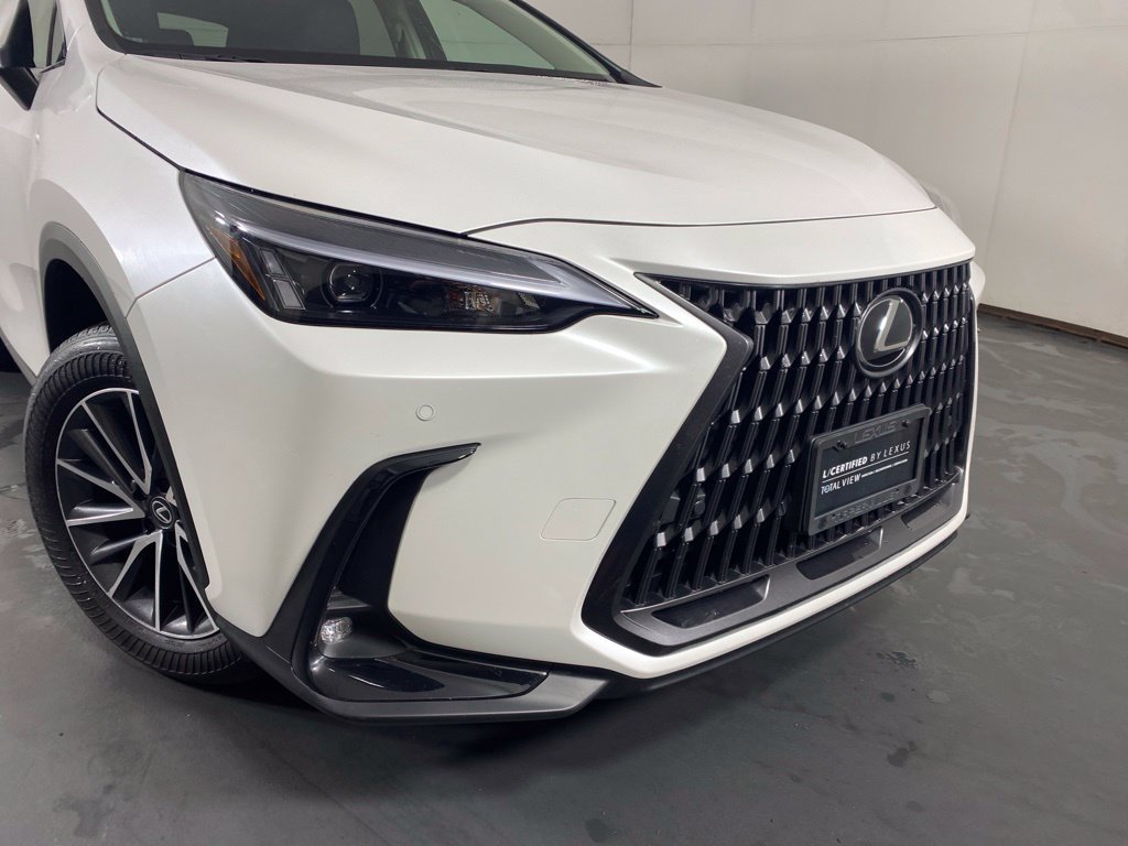 Used 2025 Lexus NX 350h AWD w/ Accessory Package (2T) image 4