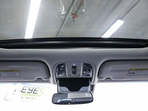 Used 2019 Kia Stinger Premium RWD image 12