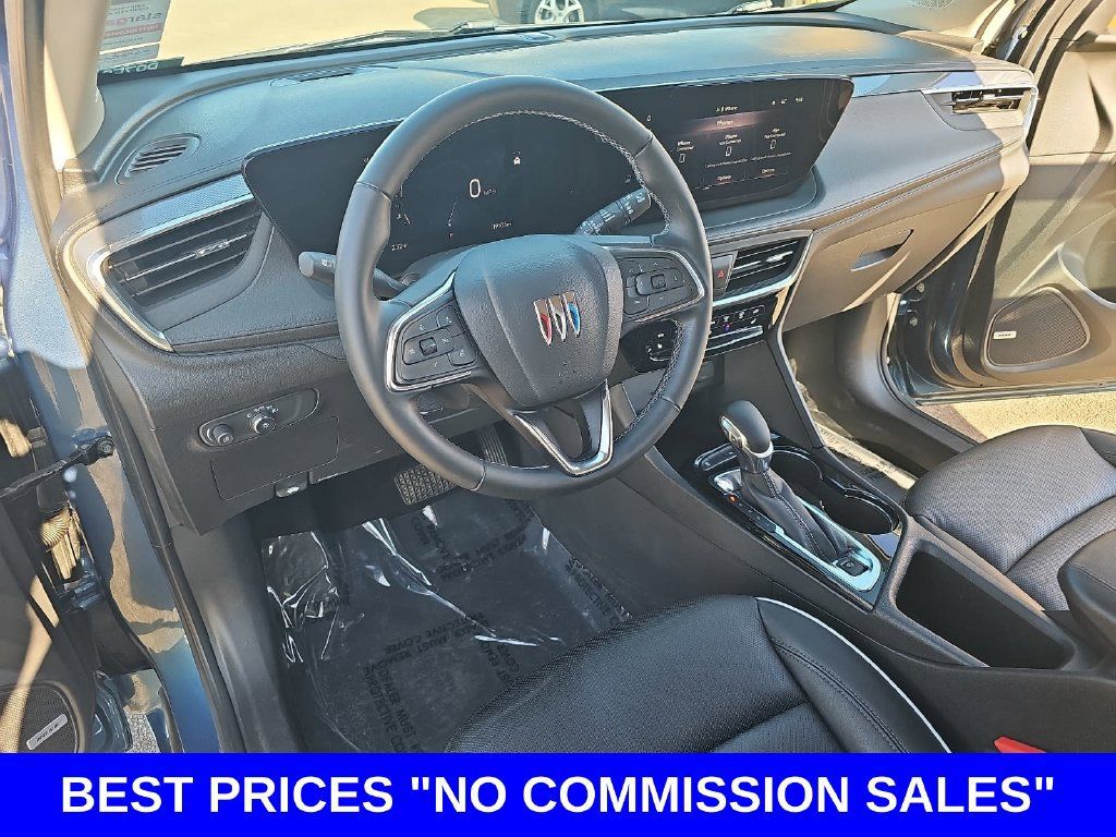 Used 2024 Buick Encore GX Avenir w/ Avenir Convenience Package FWD image 16