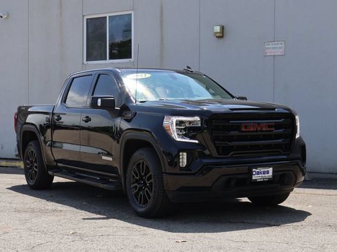 Used 2021 GMC Sierra 1500 Elevation w/ Preferred Package AWD/4WD image 1