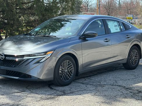 New 2026 Nissan Sentra SV w/ SV Convenience Package FWD image 2