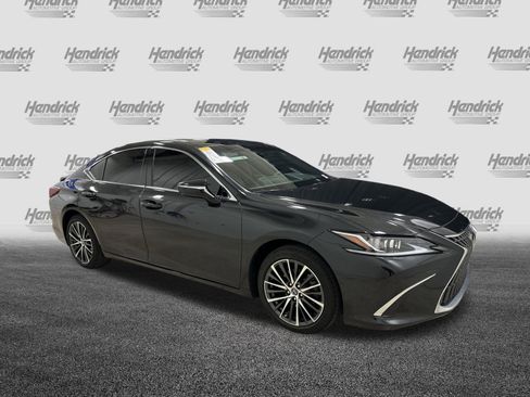 Certified 2023 Lexus ES 350 w/ Premium Package image 2