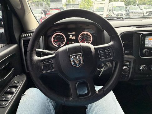 Used 2017 RAM 1500 Express AWD/4WD image 21