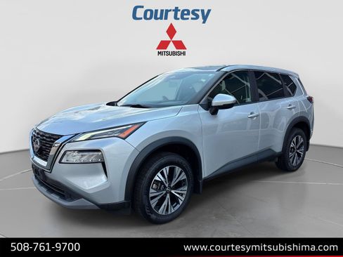 Used 2022 Nissan Rogue SV AWD/4WD image 1