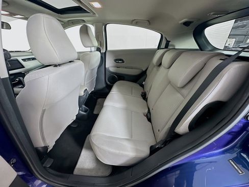 Used 2017 Honda HR-V EX image 27