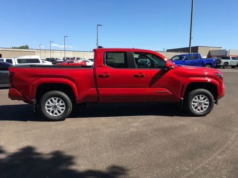 New 2026 Toyota Tacoma SR5 AWD/4WD image 8