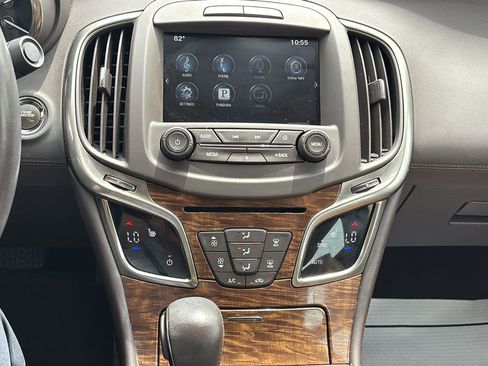 Used 2014 Buick LaCrosse Leather FWD image 30