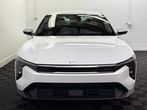 Used 2025 Kia K4 FWD image 5