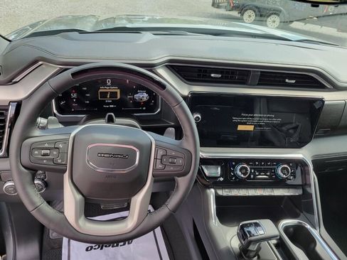 New 2026 GMC Sierra 1500 Denali image 10