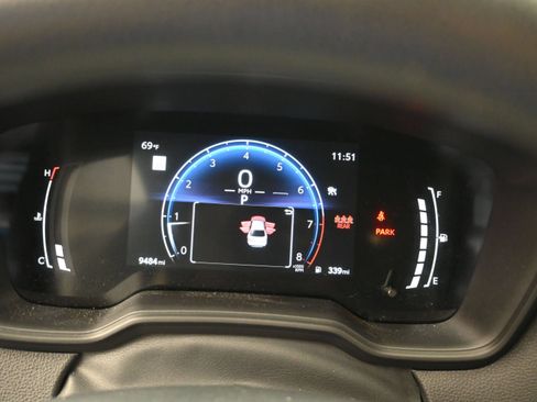 Used 2026 Toyota Corolla LE FWD image 15