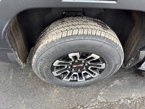 New 2026 GMC Sierra EV Elevation AWD/4WD image 9