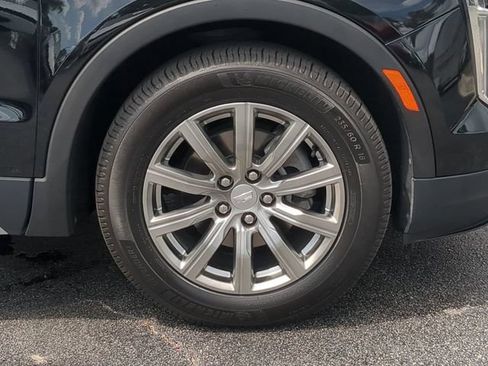 Used 2020 Cadillac XT4 Premium Luxury FWD image 11