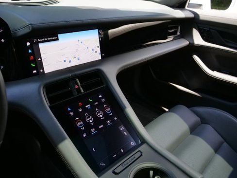 Used 2020 Porsche Taycan Turbo / Performance Package / image 12