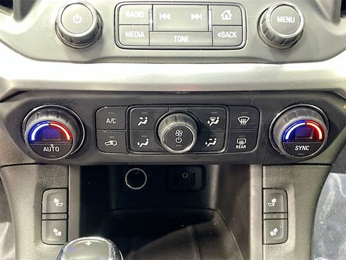 Used 2017 GMC Acadia SLT image 15