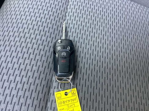 Used 2017 Ford F150 XLT w/ Equipment Group 302A Luxury AWD/4WD image 20