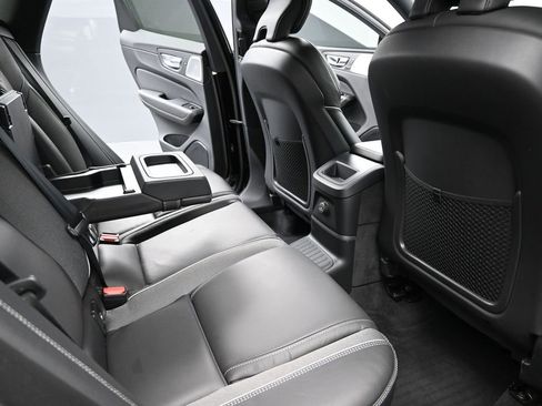 Used 2021 Volvo XC60 T8 R-Design w/ Advanced Package image 22