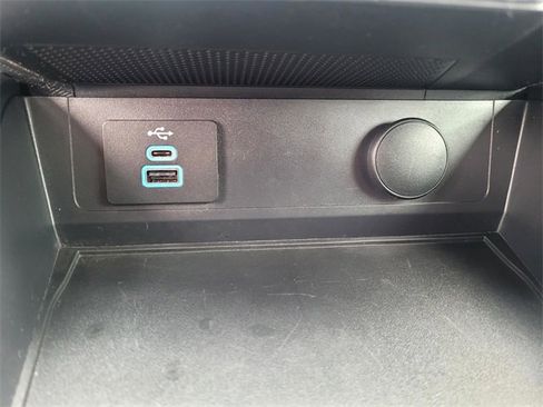 Certified 2024 Ford Mustang Coupe image 18