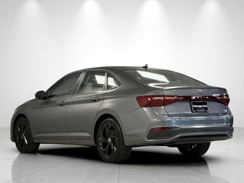 New 2026 Volkswagen Jetta SE FWD image 3