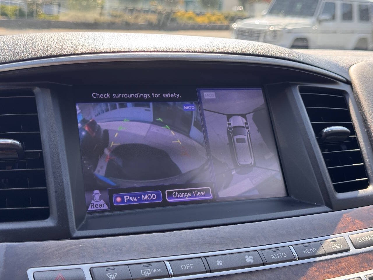 Used 2013 INFINITI JX35 AWD w/ Premium Pkg image 35