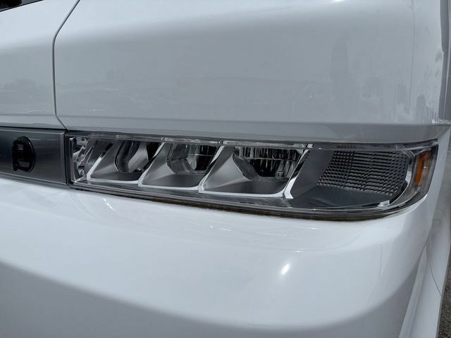 Used 2024 Chevrolet Brightdrop 600 w/ Battery Pack, Max Range AWD/4WD image 9