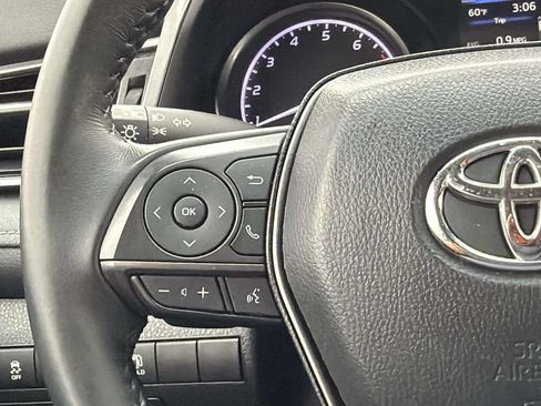 Certified 2023 Toyota Camry SE FWD image 9