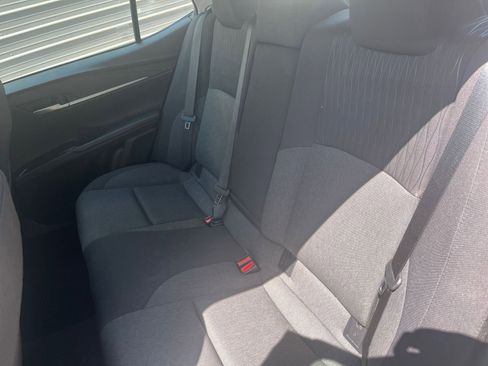 Used 2025 Toyota Camry LE image 33