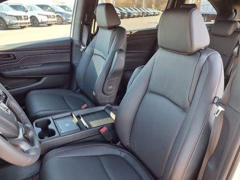 New 2026 Honda Odyssey Sport-L image 13