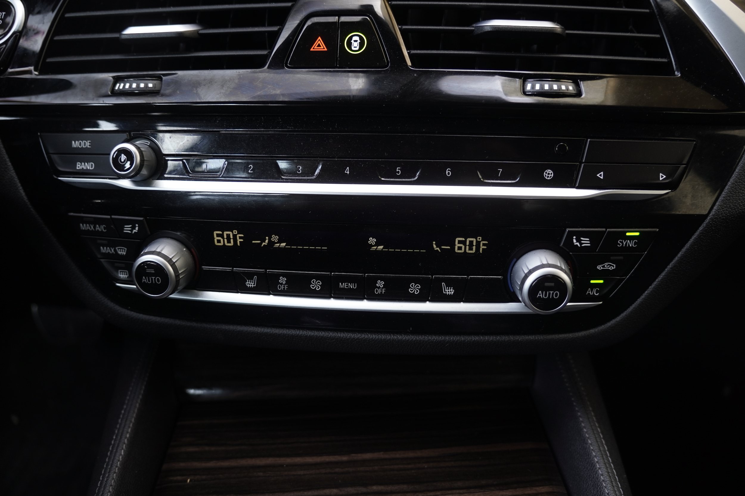 Used 2021 BMW 530i w/ M Sport Package RWD image 31