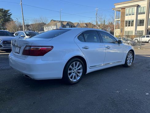 Used 2012 Lexus LS 460 AWD image 8