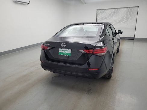Used 2025 Nissan Sentra SV FWD image 7
