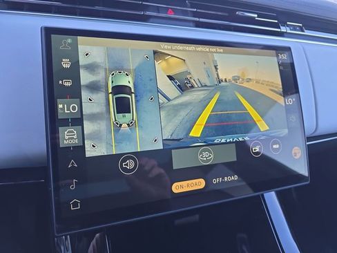 Used 2025 Land Rover Range Rover Sport S image 26