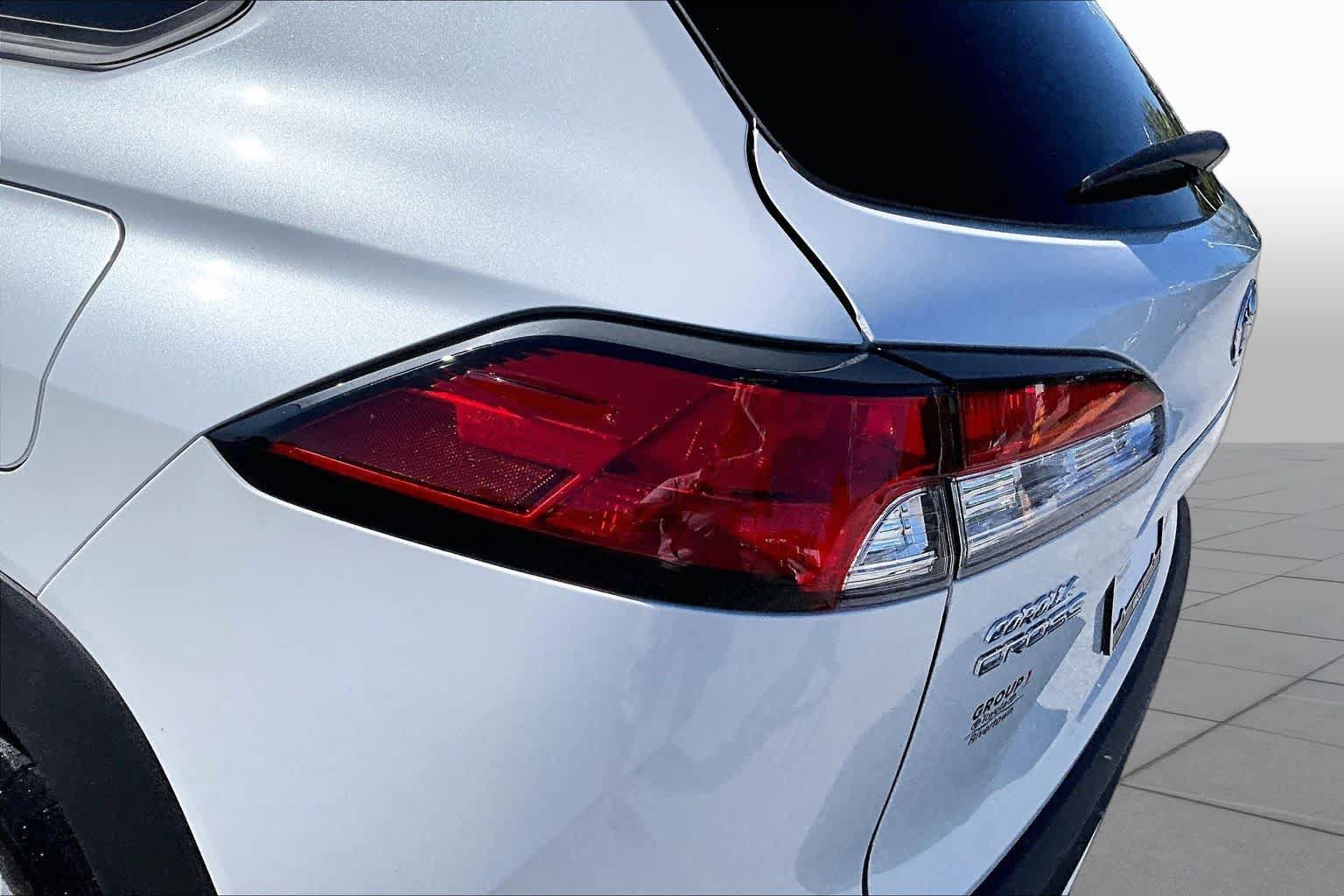 Used 2024 Toyota Corolla Cross LE FWD image 26