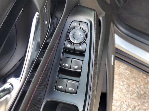 Used 2023 Chevrolet Traverse RS AWD/4WD image 20