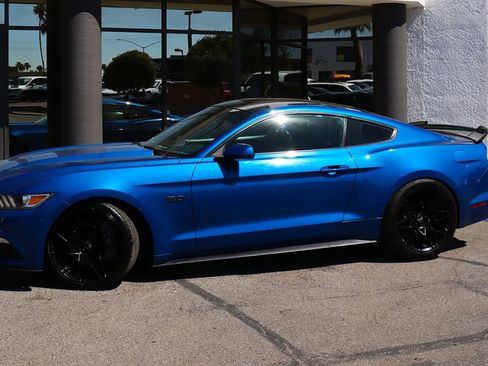 Used 2017 Ford Mustang GT w/ Enhanced Security Package RWD image 4