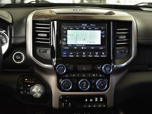 Used 2020 RAM 1500 Laramie image 26
