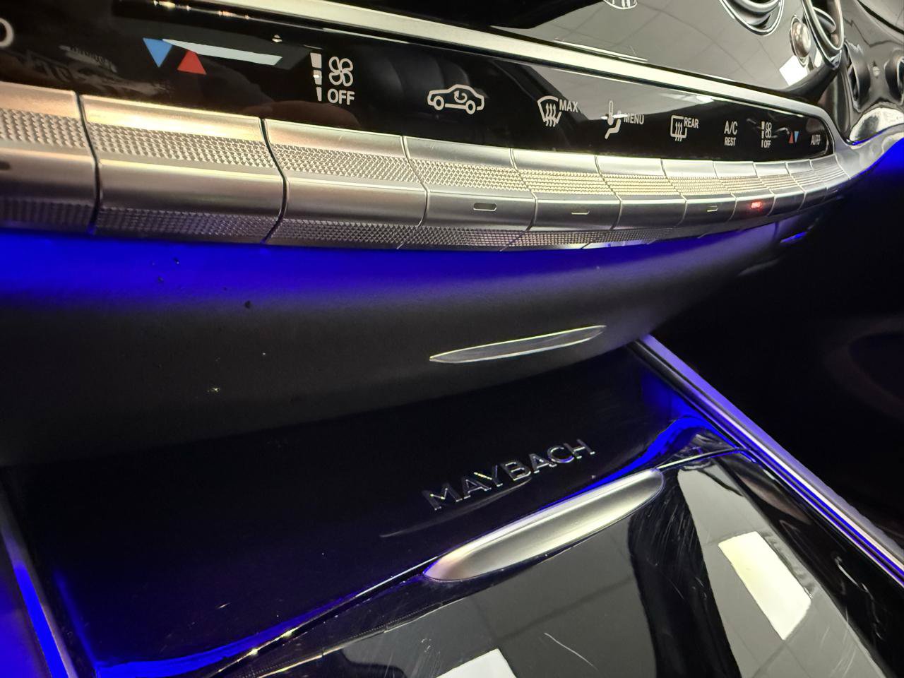 Used 2020 Mercedes-Benz Maybach S 650 image 22