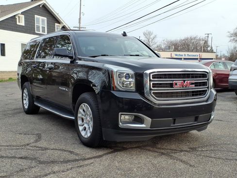 Used 2016 GMC Yukon XL SLT image 7