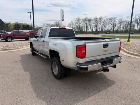 Used 2016 Chevrolet Silverado 3500 W/T w/ WT Convenience Package image 5