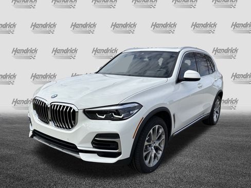 Certified 2023 BMW X5 xDrive40i image 5