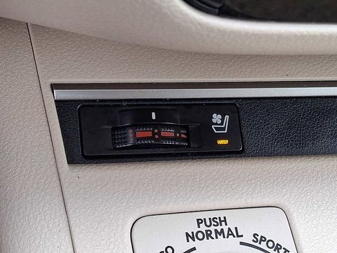 Used 2015 Lexus ES 350 w/ Premium Package image 21