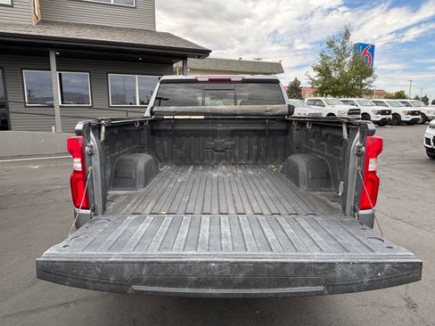 Used 2021 Chevrolet Silverado 1500 LTZ AWD/4WD image 11