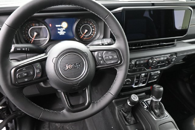 New 2026 Jeep Gladiator Sport AWD/4WD image 27