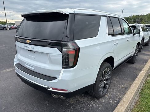 New 2026 Chevrolet Tahoe High Country AWD/4WD image 3