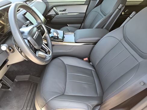 Certified 2024 Land Rover Range Rover Sport SE AWD/4WD image 6