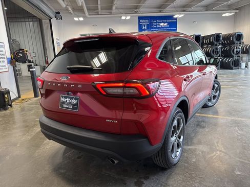 Used 2025 Ford Escape ST-Line AWD/4WD image 5